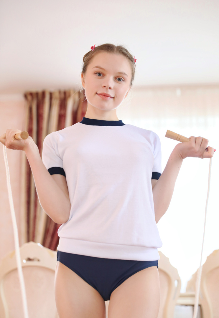 Vivienne R精品写真视频第八弹